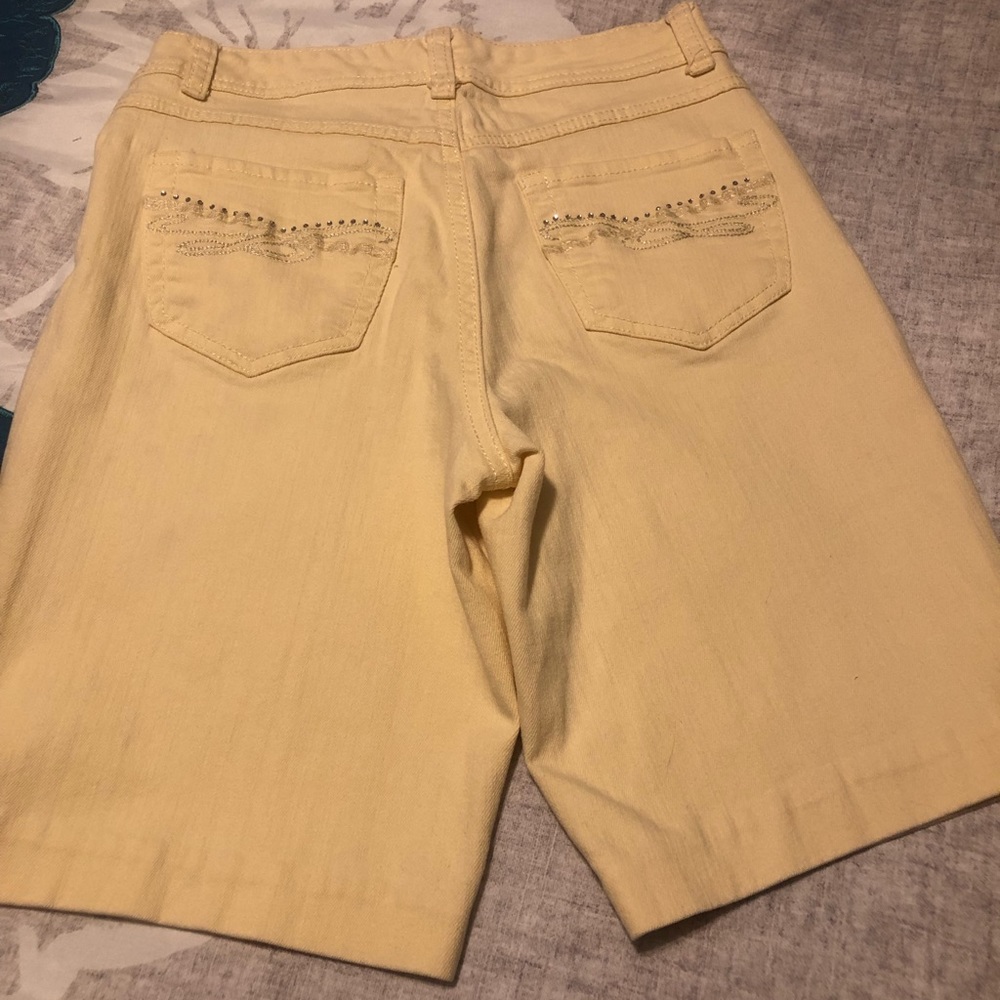 Yellow Style & Co. Tummy Control